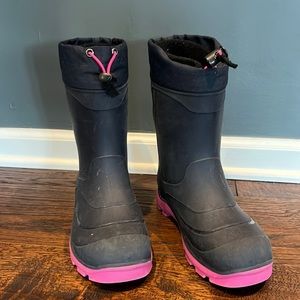 KAMIK girls winter snow boots - SIZE 4